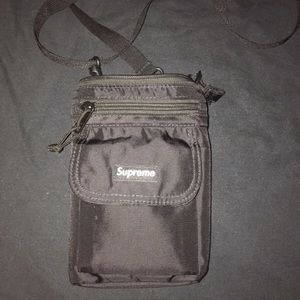 Supreme shoulder bag